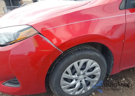 2018 Toyota Corolla Le из США, поврежденный, VIN 5YFBURHE1JP806406